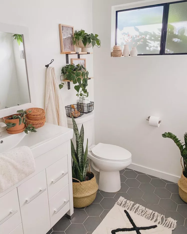 How To Decorate A Small Bathroom Like A Design Pro: The Ultimate Guide ...